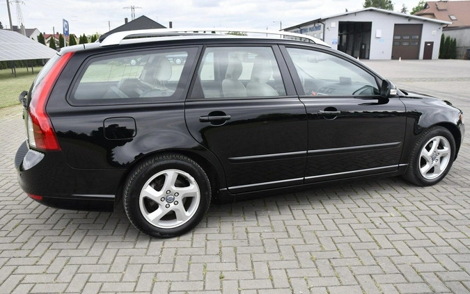 Volvo V50 cena 20900 przebieg: 248000, rok produkcji 2012 z Tyszowce małe 529